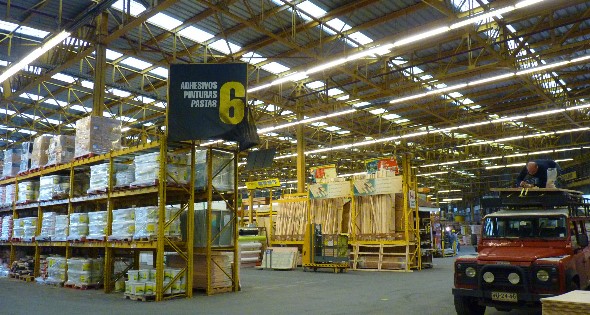 wir kaufen rostfreies Blech für die Küchenarbeitsplatte. Das Blech soll