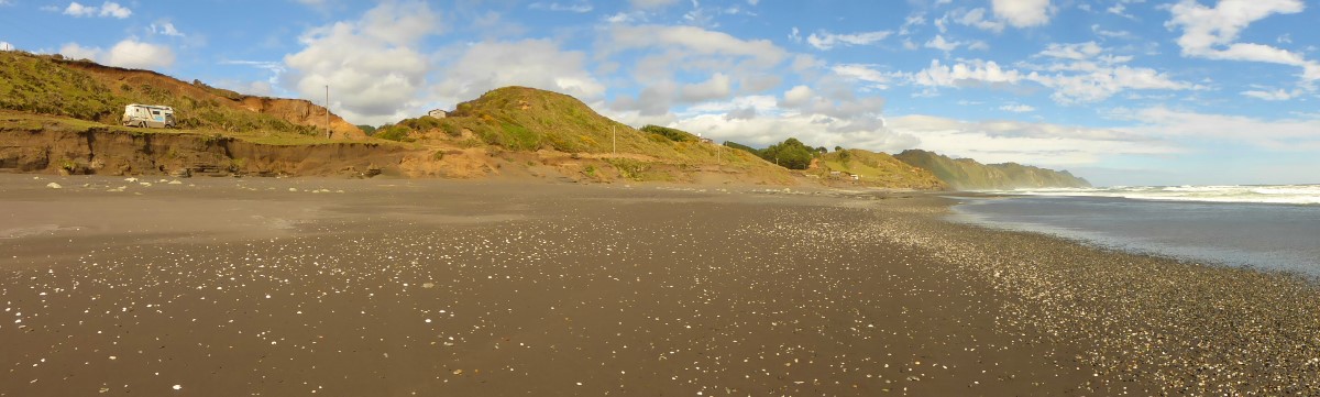 wir wollen abreisen, der Nachbar Garcia kommt. Er hat Besuch, sein